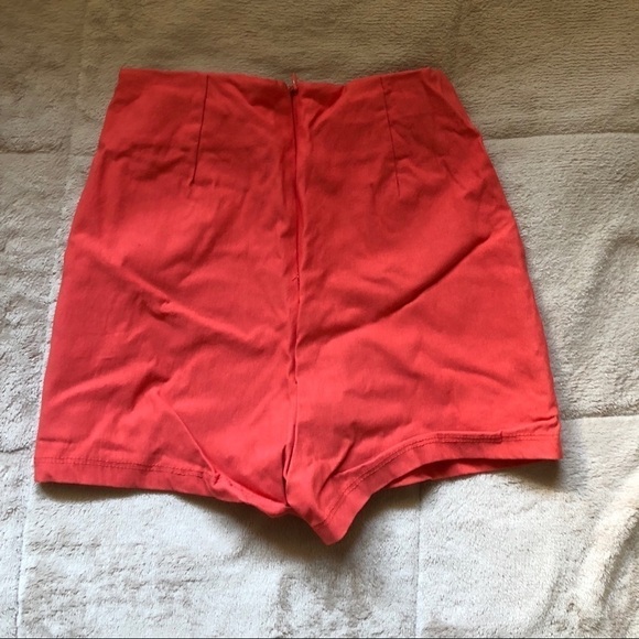 PacSun Coral High-Waisted Pin-Up Shorts - Picture 2 of 3